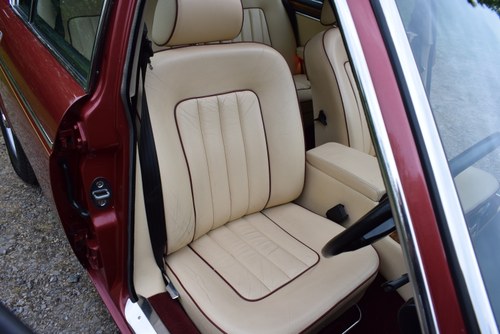 1989 Daimler Double Six à vendre (picture 47 of 142)