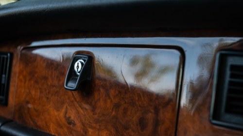 1991 Daimler Double Six In vendita (immagine 33 di 203)