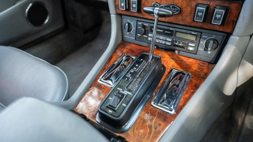 1991 Daimler Double Six In vendita (immagine 32 di 203)