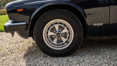 1991 Daimler Double Six In vendita (immagine 15 di 203)