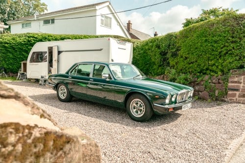 1991 Daimler Double Six Te koop (foto 9 van 240)