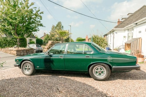 1991 Daimler Double Six Te koop (foto 17 van 240)