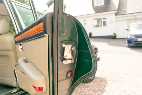 1991 Daimler Double Six Te koop (foto 103 van 240)