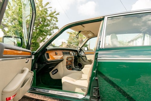 1991 Daimler Double Six Te koop (foto 26 van 240)