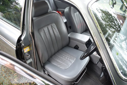 1991 Daimler Double Six Te koop (foto 56 van 193)