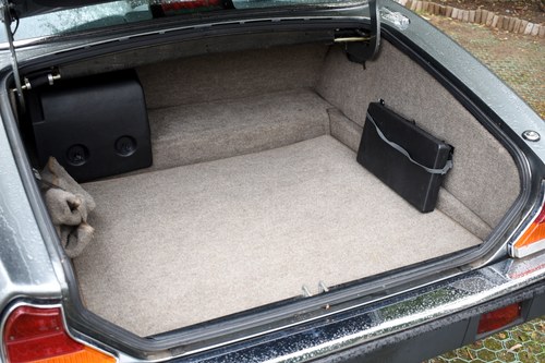 1991 Daimler Double Six Te koop (foto 75 van 193)