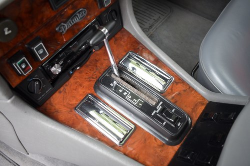 1991 Daimler Double Six Te koop (foto 38 van 193)