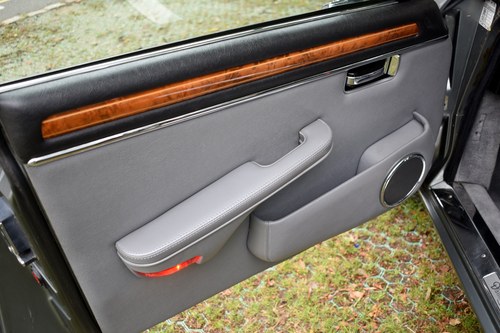 1991 Daimler Double Six Te koop (foto 28 van 193)