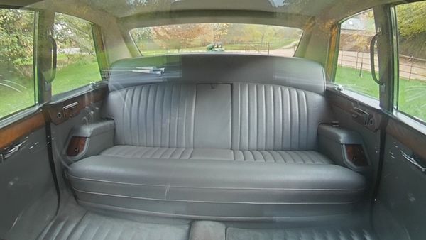 1985 Daimler Limousine 4.2 For Sale (picture :index of 56)