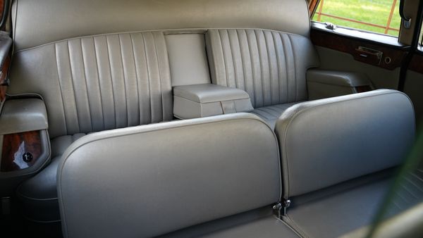 1985 Daimler Limousine 4.2 For Sale (picture :index of 81)