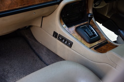 NO RESERVE! 1988 Daimler Sovereign 3.6 En venta (imagen 57 de 153)