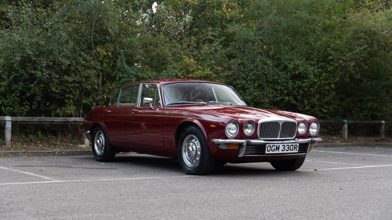 1977 Daimler Sovereign Series II 4.2 LWB For Sale (picture 1 of 297)