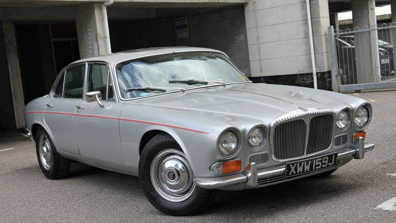 NO RESERVE - 1971 Daimler Sovereign For Sale (picture 1 of 130)