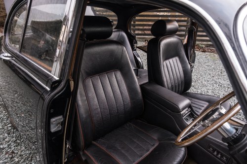 1968 Daimler Sovereign 420 For Sale (picture 38 of 111)