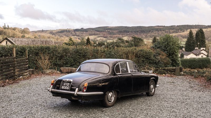 1968 Daimler Sovereign 420 For Sale (picture :index of 3)