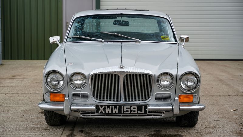 NO RESERVE - 1971 Daimler Sovereign 4.2L For Sale (picture :index of 8)