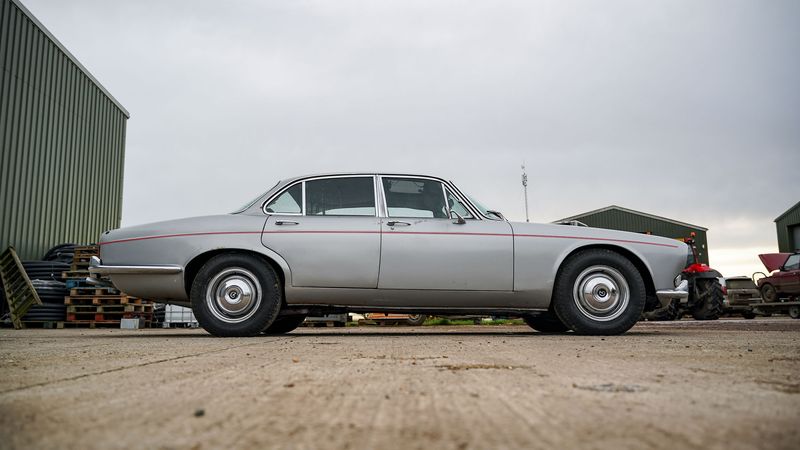 NO RESERVE - 1971 Daimler Sovereign 4.2L For Sale (picture :index of 20)