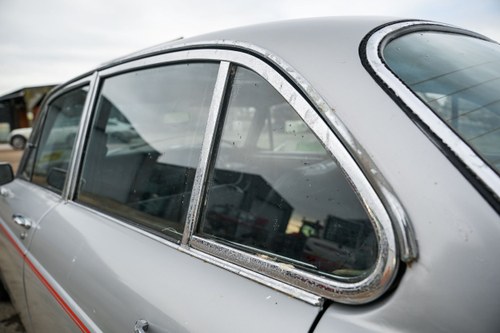 NO RESERVE - 1971 Daimler Sovereign 4.2L zum Verkauf (Bild 138 von 242)