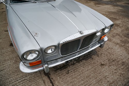 NO RESERVE - 1971 Daimler Sovereign 4.2L zum Verkauf (Bild 117 von 242)