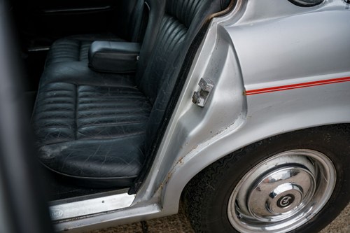 NO RESERVE - 1971 Daimler Sovereign 4.2L zum Verkauf (Bild 89 von 242)