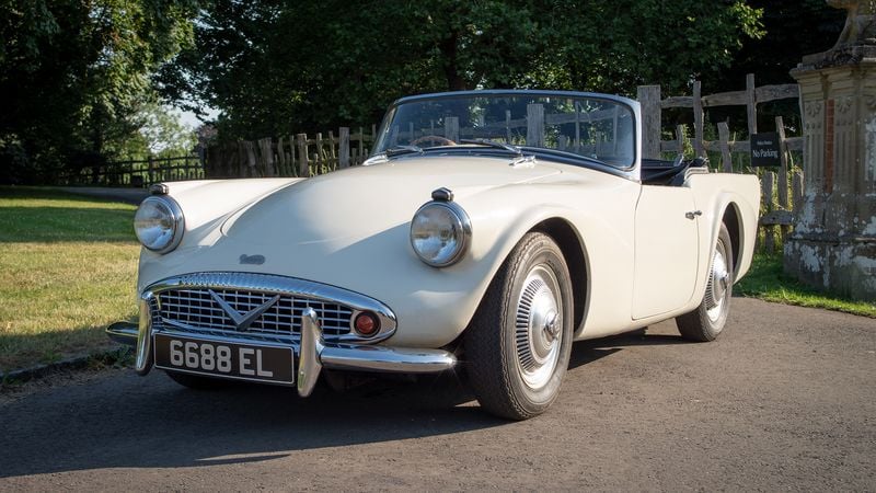 1960 Daimler “Dart” SP250 For Sale (picture 1 of 152)