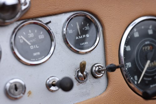 1962 Daimler SP250 à vendre (picture 42 of 186)