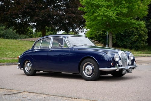 1968 Daimler V8 250 For Sale (picture 13 of 137)