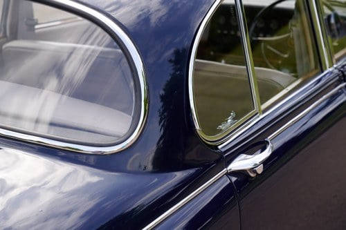 1968 Daimler V8 250 For Sale (picture 70 of 137)