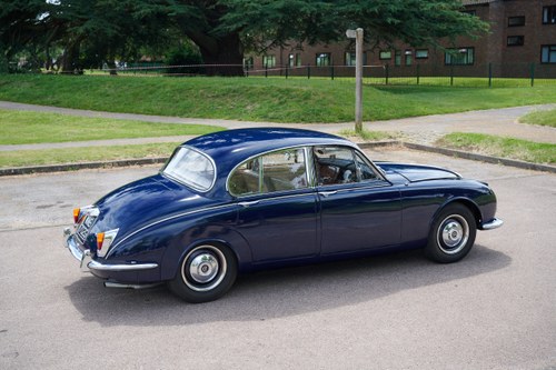1968 Daimler V8 250 For Sale (picture 7 of 137)
