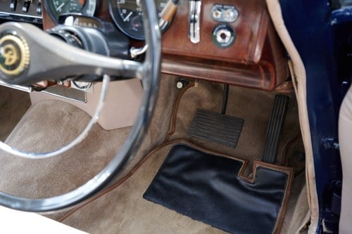 1968 Daimler V8 250 For Sale (picture 50 of 137)
