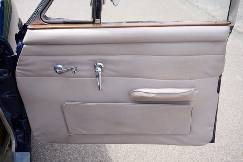 1968 Daimler V8 250 For Sale (picture 42 of 137)