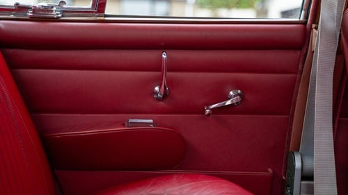 1968 Daimler V8-250 En venta (imagen 29 de 115)