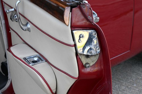 1965 Daimler 2.5 Litre V8 Automatic For Sale (picture 24 of 138)