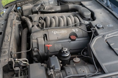 2000 Daimler Saloon V8 LWB à vendre (picture 151 of 158)