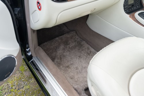 2000 Daimler Saloon V8 LWB à vendre (picture 48 of 158)