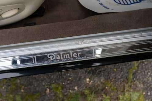 2000 Daimler Saloon V8 LWB à vendre (picture 90 of 158)
