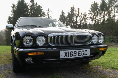 2000 Daimler Saloon V8 LWB à vendre (picture 143 of 158)