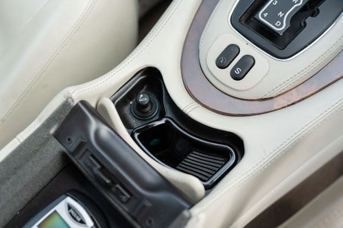 2000 Daimler Saloon V8 LWB à vendre (picture 78 of 158)