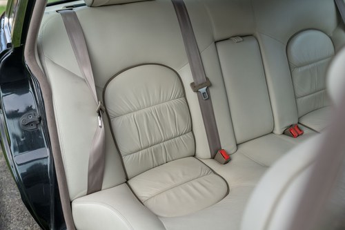 2000 Daimler Saloon V8 LWB à vendre (picture 42 of 158)