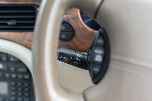 2000 Daimler Saloon V8 LWB à vendre (picture 65 of 158)