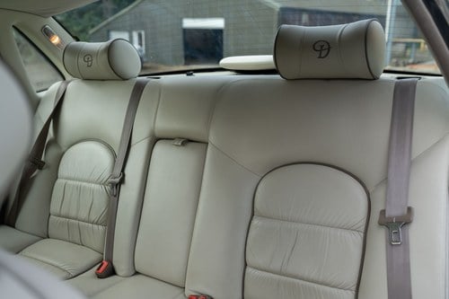 2000 Daimler Saloon V8 LWB à vendre (picture 46 of 158)