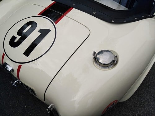 2017 DBR 427 Shelby Cobra (LHD) In vendita (immagine 45 di 84)