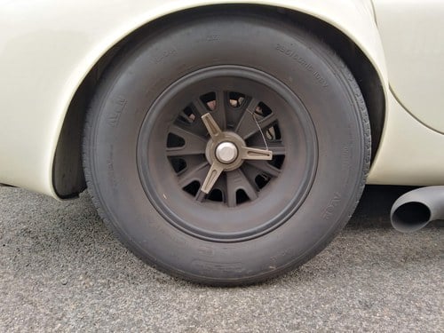 2017 DBR 427 Shelby Cobra (LHD) In vendita (immagine 15 di 84)