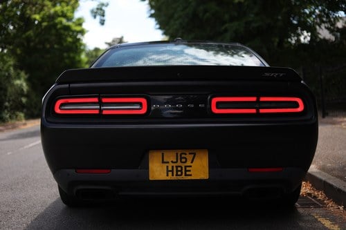 NO RESERVE - 2017 Dodge Challenger SRT Hellcat LHD For Sale (picture 12 of 222)