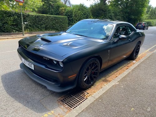NO RESERVE - 2017 Dodge Challenger SRT Hellcat LHD For Sale (picture 2 of 222)