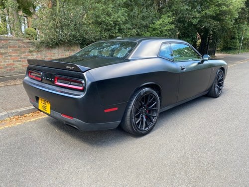 NO RESERVE - 2017 Dodge Challenger SRT Hellcat LHD For Sale (picture 17 of 222)