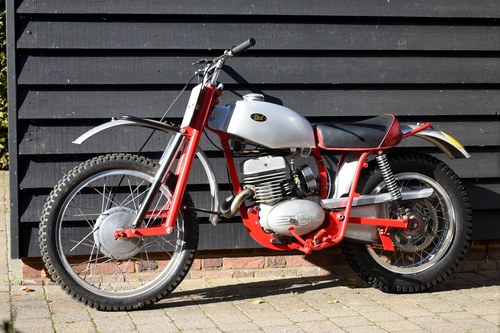 NO RESERVE - 1960s Dot 250cc Trials à vendre (picture 1 of 66)