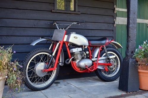 NO RESERVE - 1960s Dot 250cc Trials à vendre (picture 3 of 66)