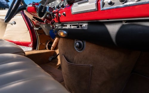 1967 Citroën DS21 convertible In vendita (immagine 27 di 133)