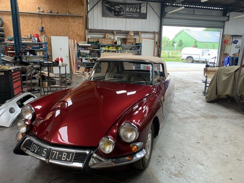 1967 Citroën DS21 convertible In vendita (immagine 133 di 133)